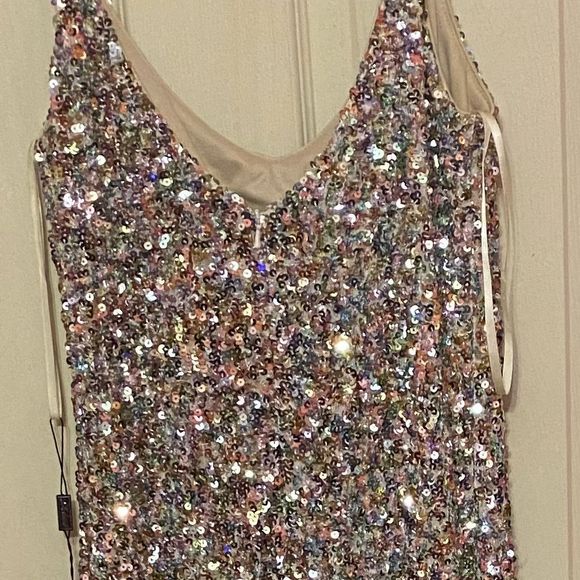 La Femme Multicolor Sequin Gown size 10 NWT - Picture 8 of 9